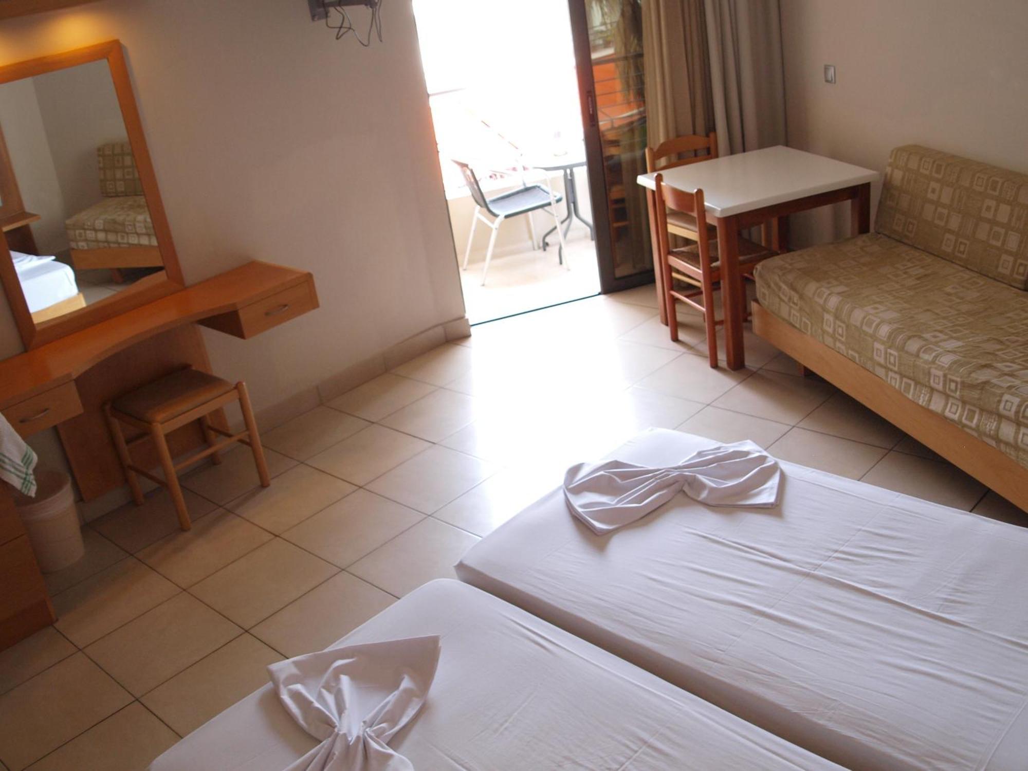 Saint Constantine Hotel Kos Extérieur photo